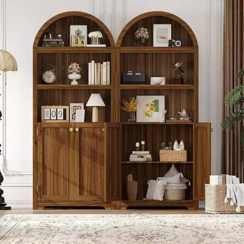 Mobiletto ad arco con ante, bianco/color legno, maniglie nere/oro, 5 ripiani, 2 ante