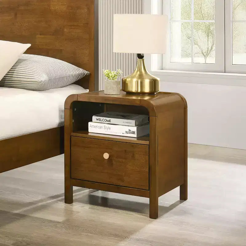 Set camera da letto 5 pezzi finitura Noce – Letto a piattaforma, Cassettiera, Specchio e 2 Comodini (Queen/King)