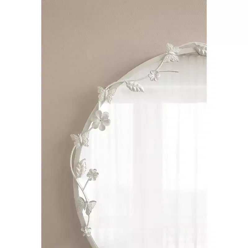 Specchio da parete rotondo bianco floreale e con farfalle, struttura in metallo, 66x66 cm, 1 persona