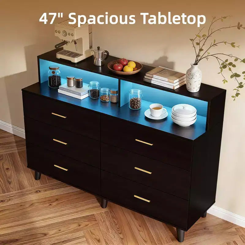 Mobile Bar Caffè da 120 cm (Nero / Noce Scuro / Bianco) – Credenza a 4 Ante con 2 Cassetti e Prese Elettriche